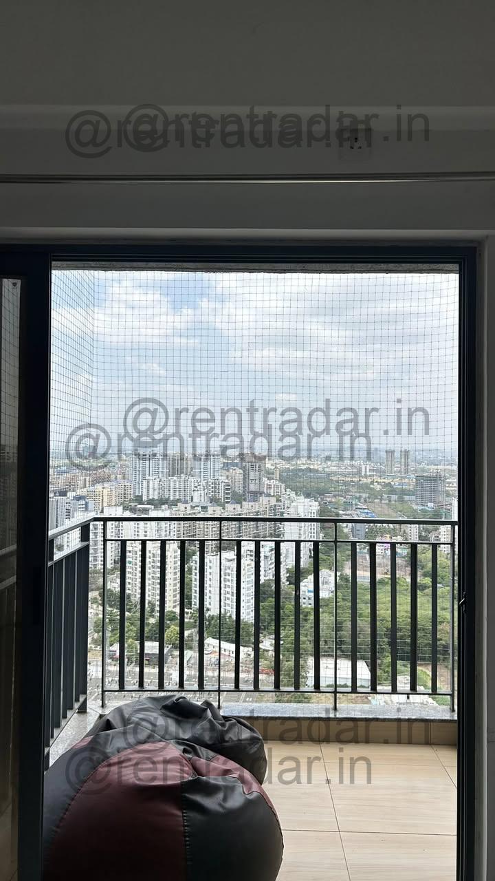 Room in 2bhk at Hadapsar (gold Towers)