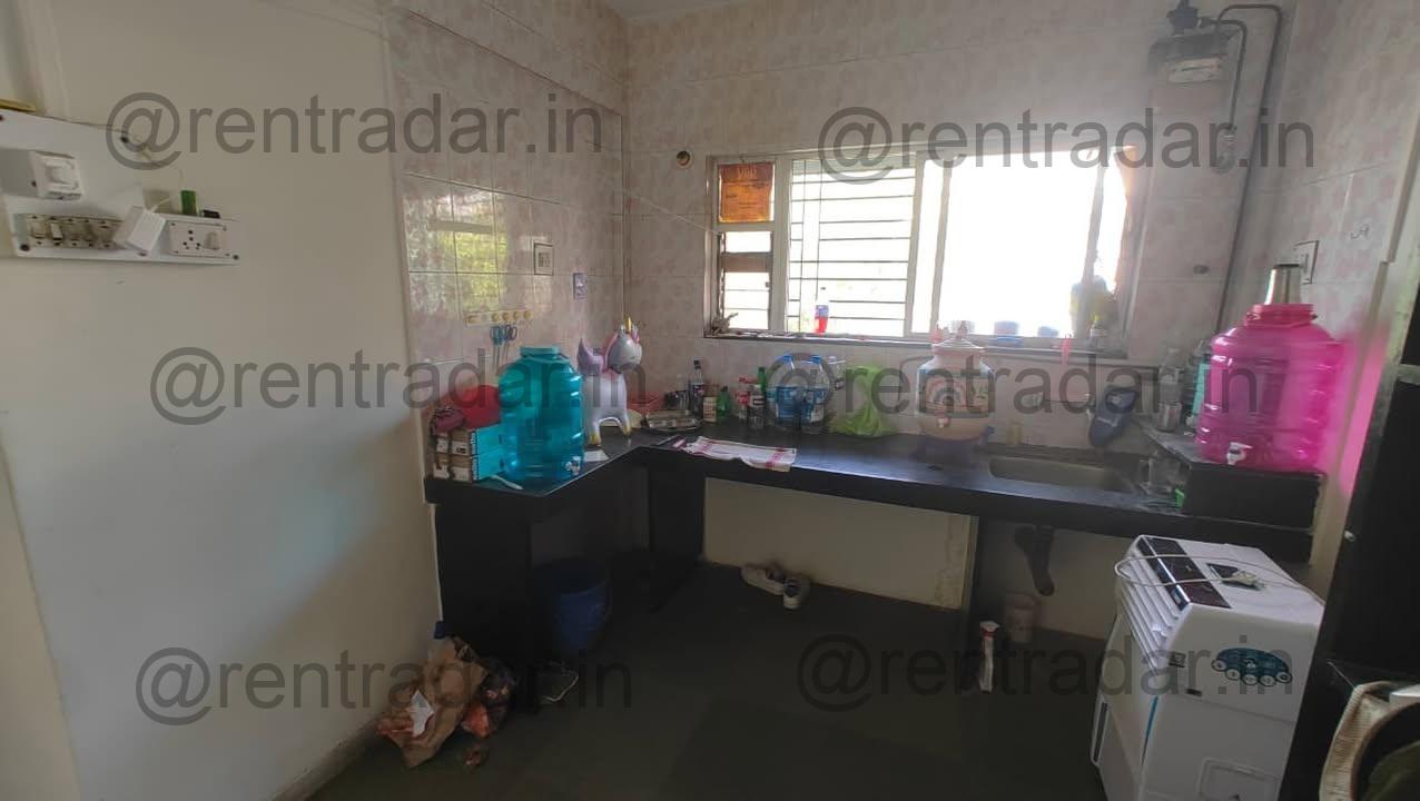 Room in 1bhk at Kothrud (pinnak Memories)