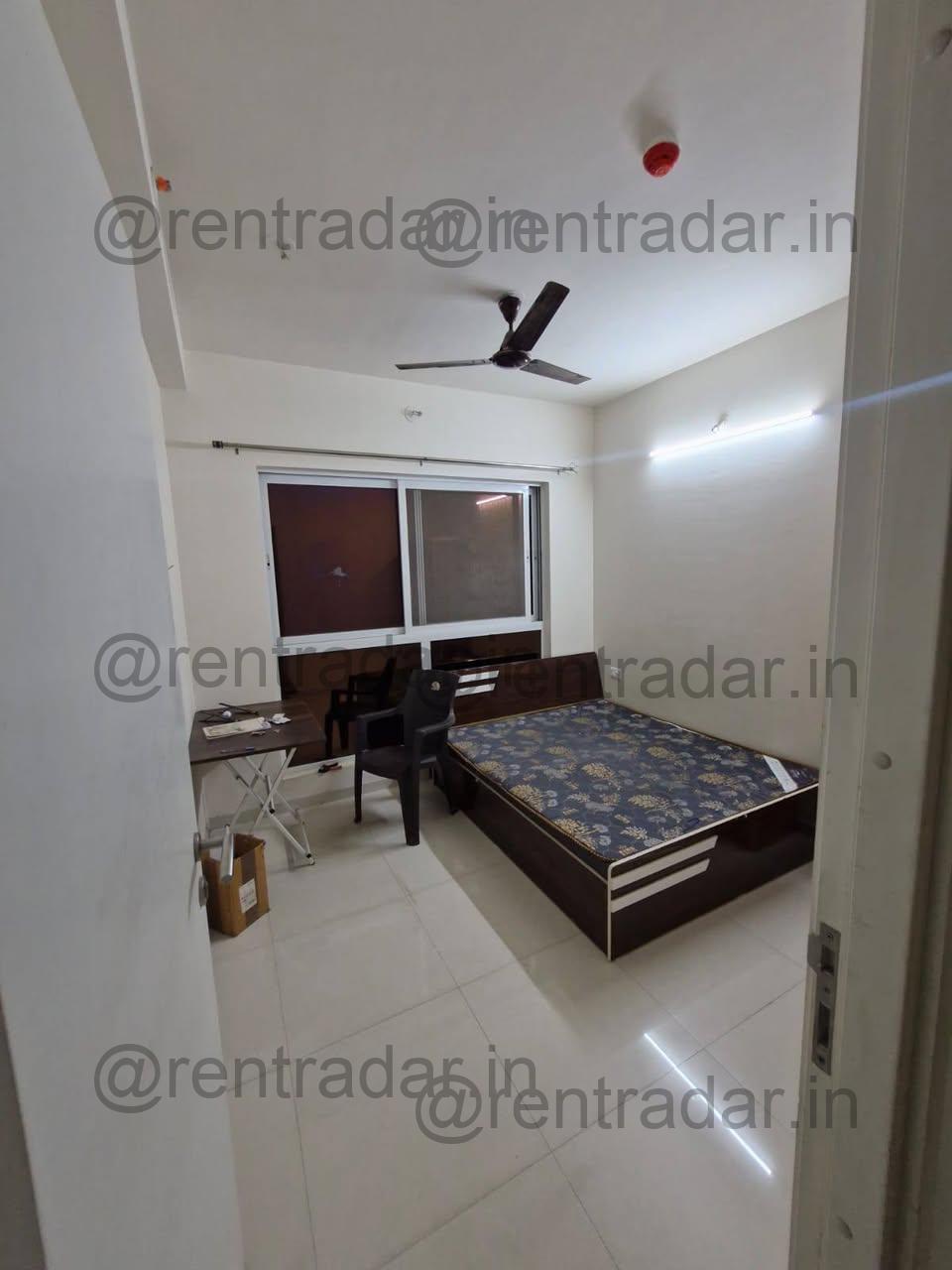 Room in 3bhk at Mahalunge (godrej Green Cove)
