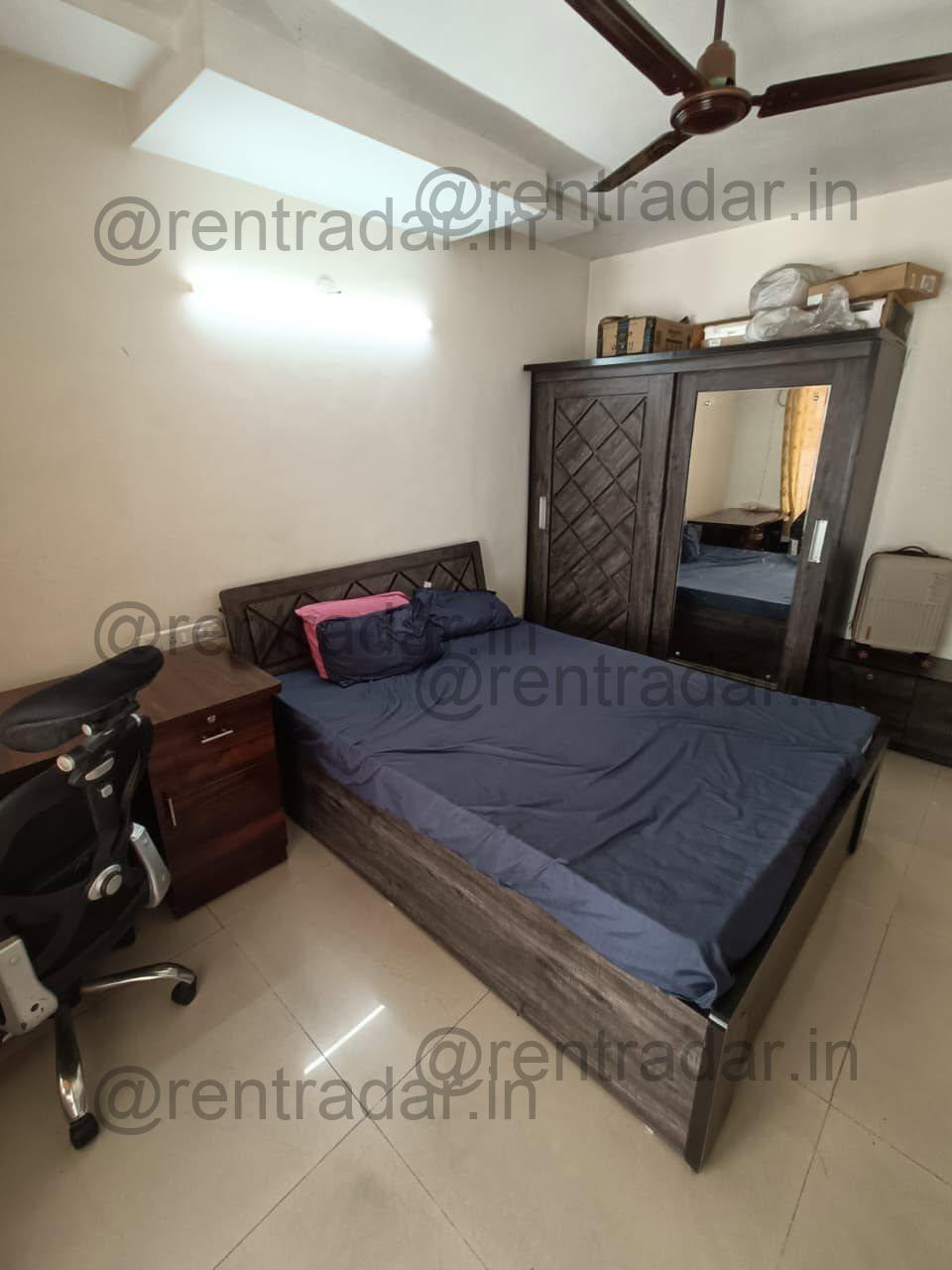 Room in 3bhk at KP Annex (venkatesh Flora Phase 1)