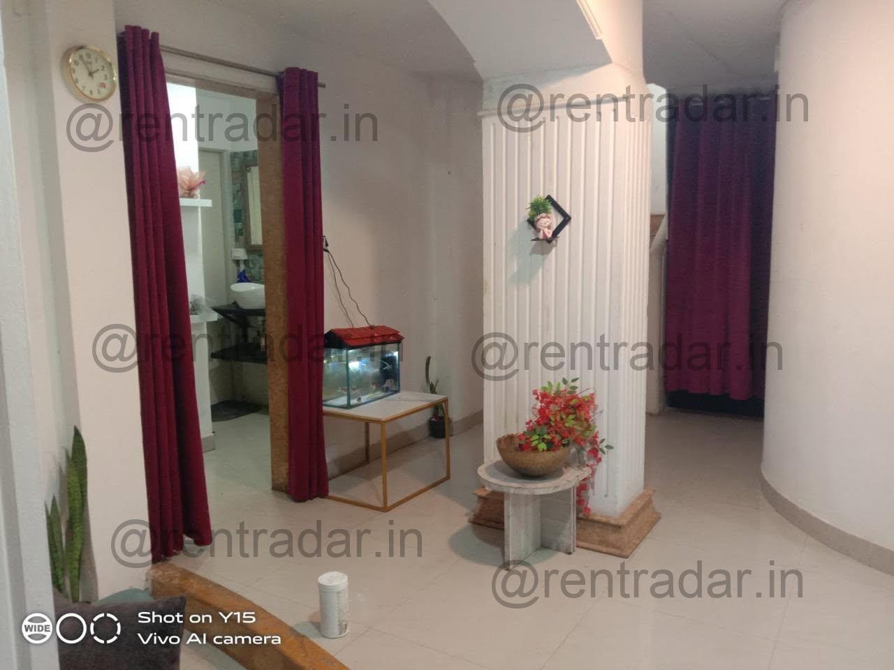 Room Available at Viman Nagar