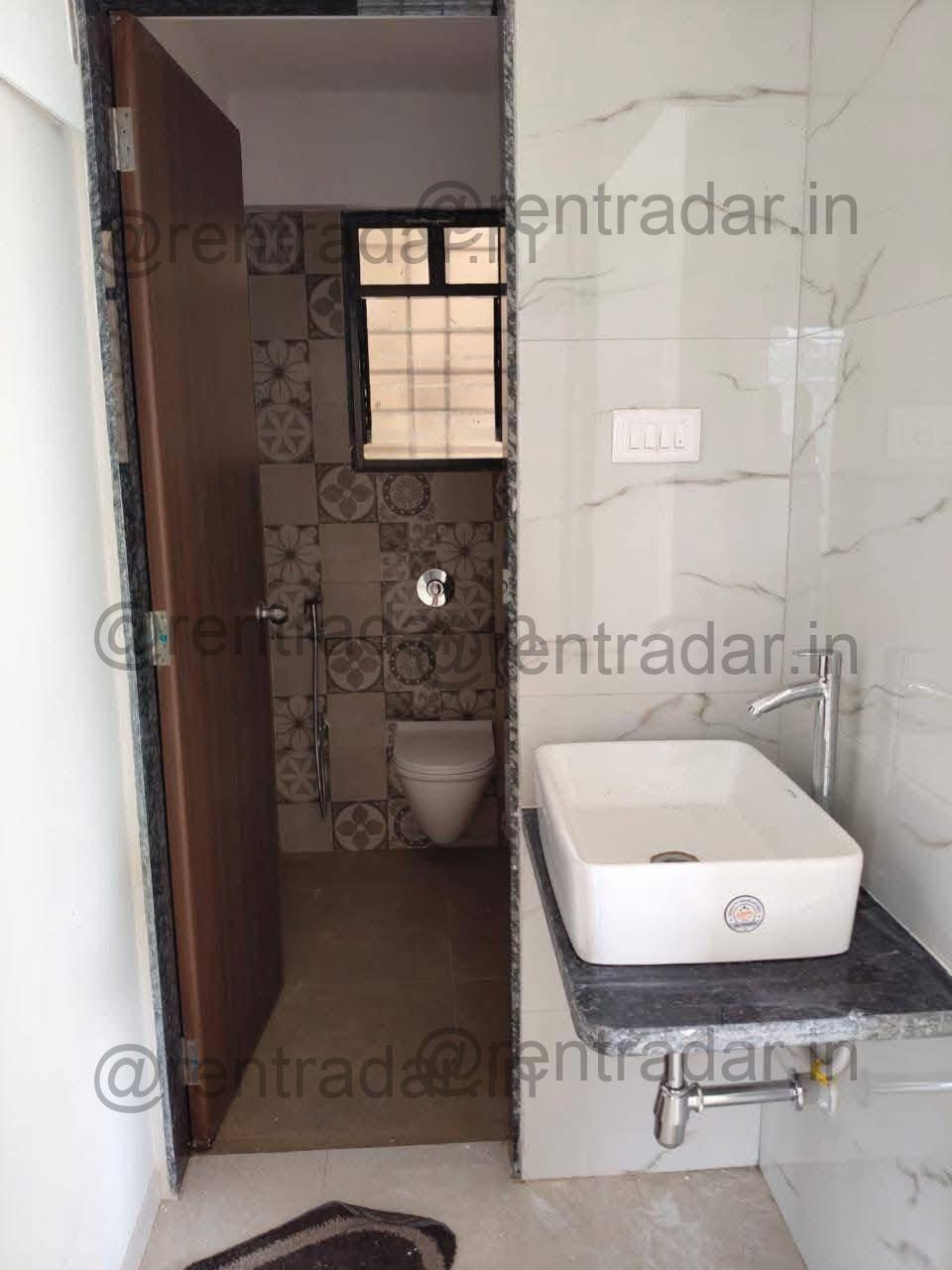 Room in 2bhk at Kharadi (menlo Homes Kharadi Next)