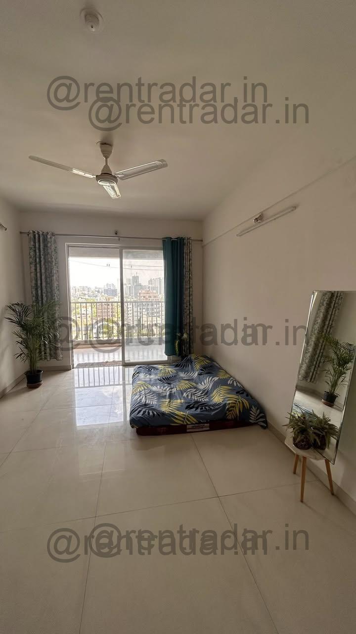 Room in 2 Bhk at Mundhwa–kharadi Road (hermosa Casa by Sukhwani)