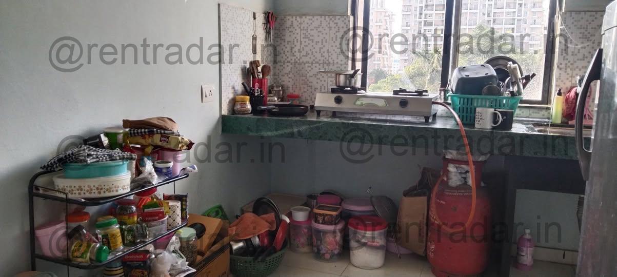 Room in 1 Bhk at Ivy Estate