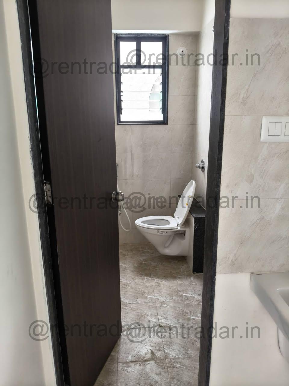 Room in 2bhk at Thergaon (royal Court Society)