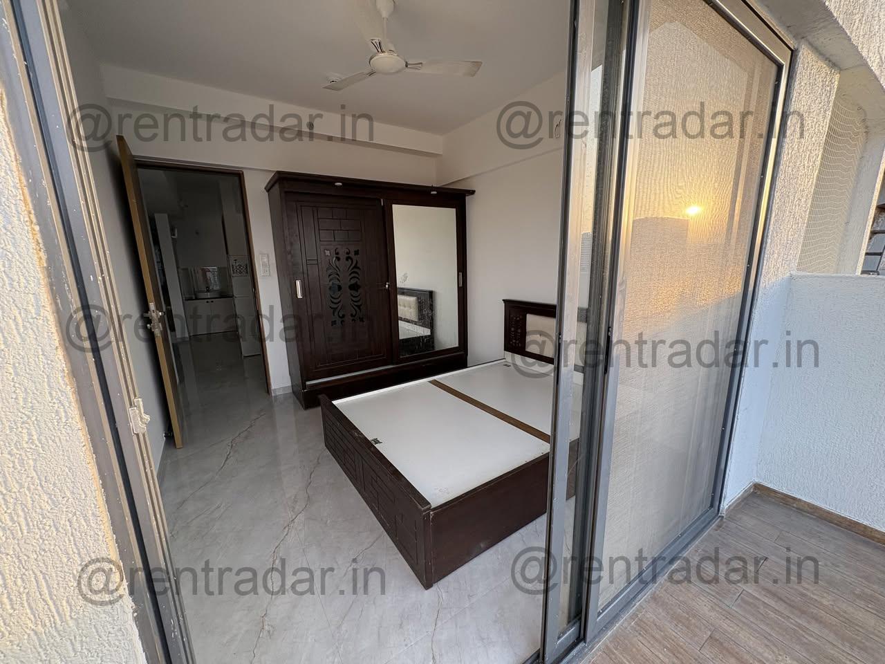 Room in 2bhk at Balewadi High Street (magestic Signature Tower)