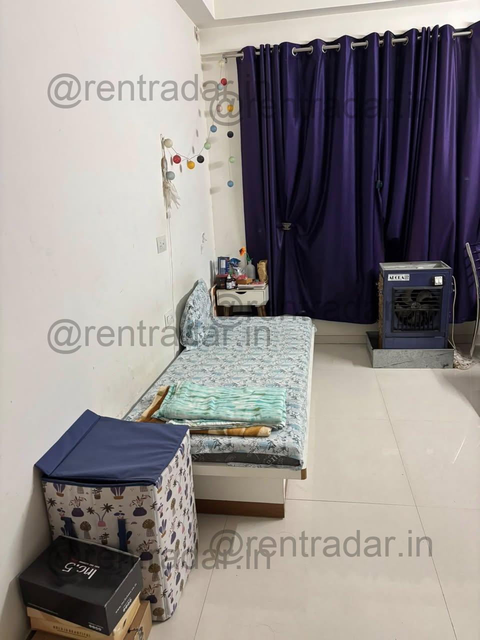 Room Available at Wakad (kalpataru Exquisite)