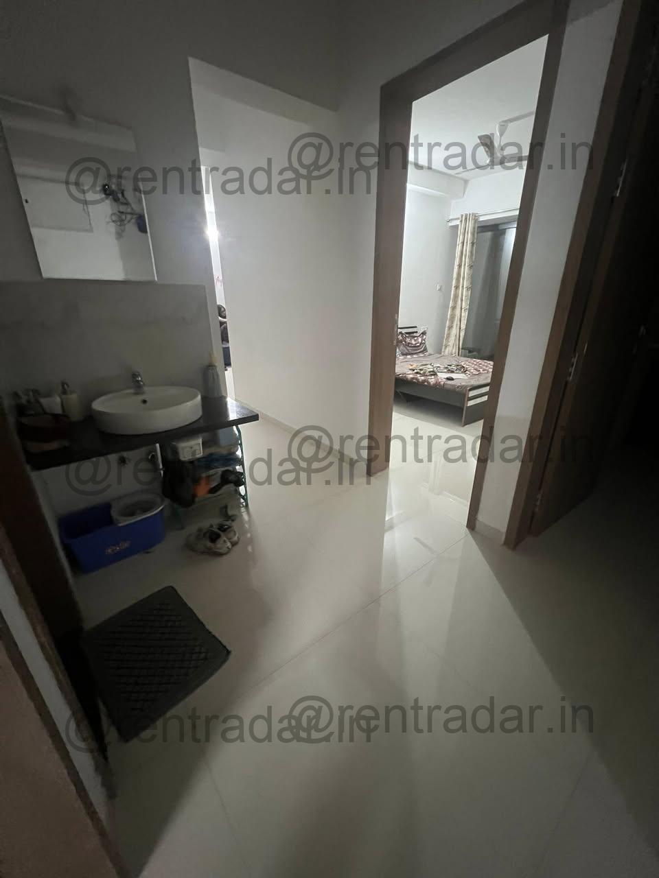 Private Room in 3bhk at Balewadi High Street
