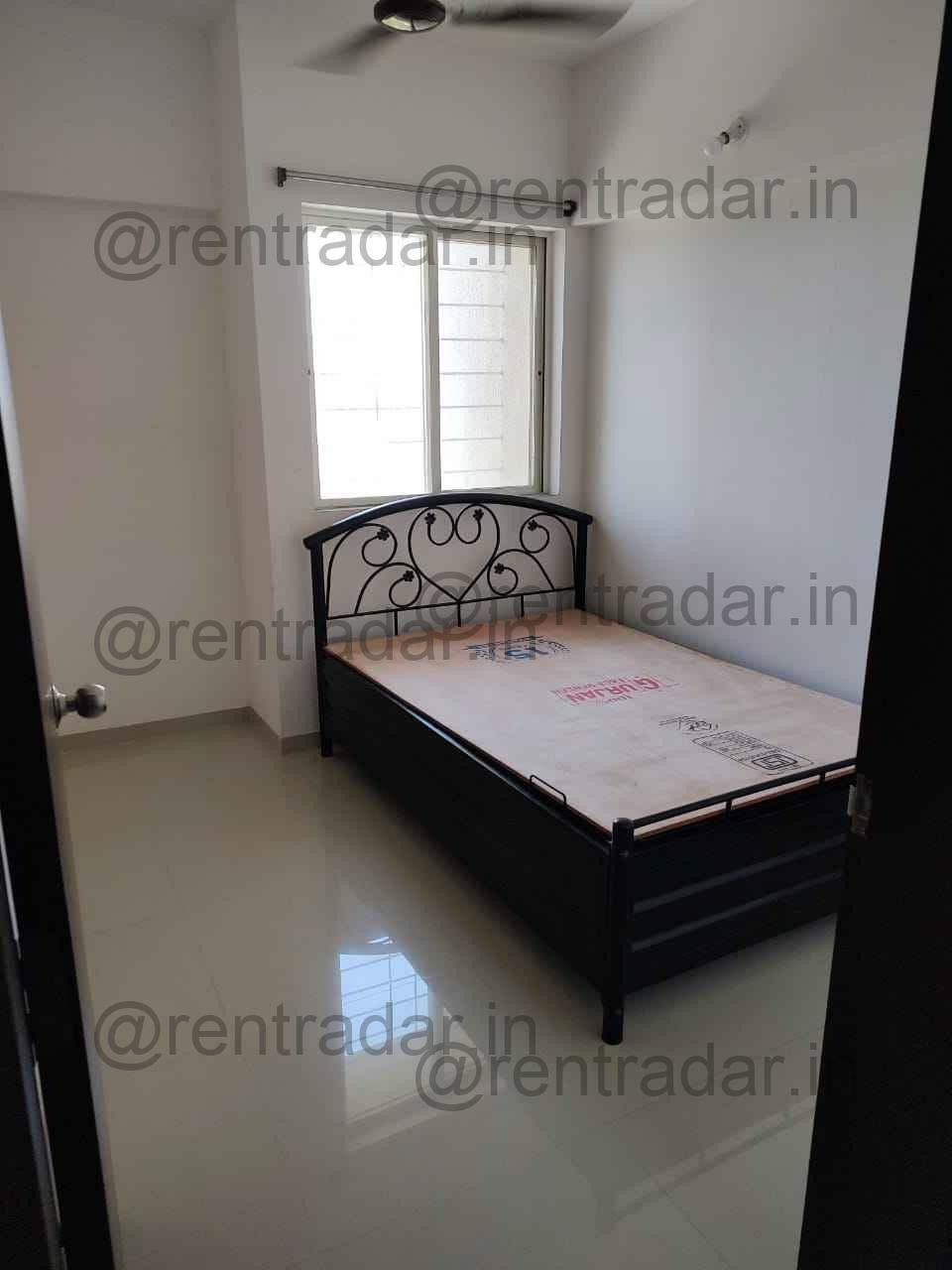 1.5 Bhk For Rent at Keshav Nagar (mantra Insignia)