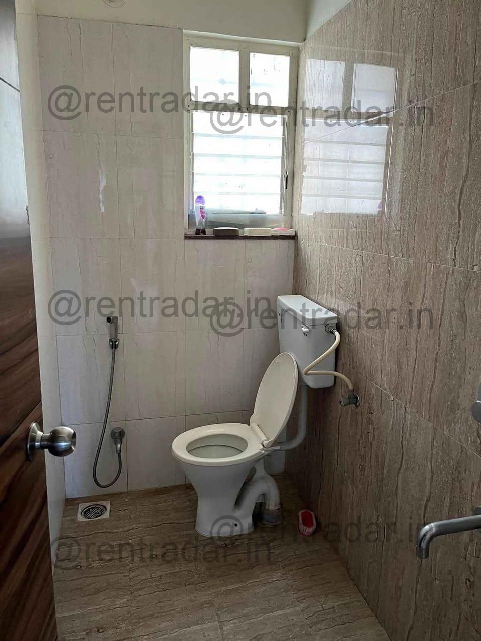 Room in 2 Bhk at Kharadi