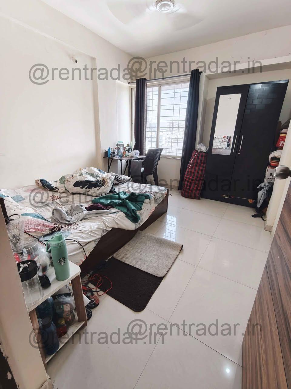 Room in 2 Bhk at Kharadi