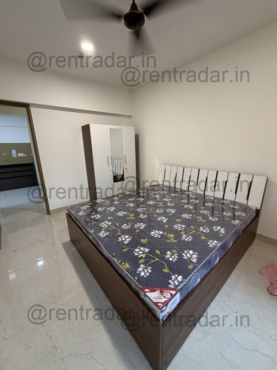 Room Available at Baner (supreme Estia)