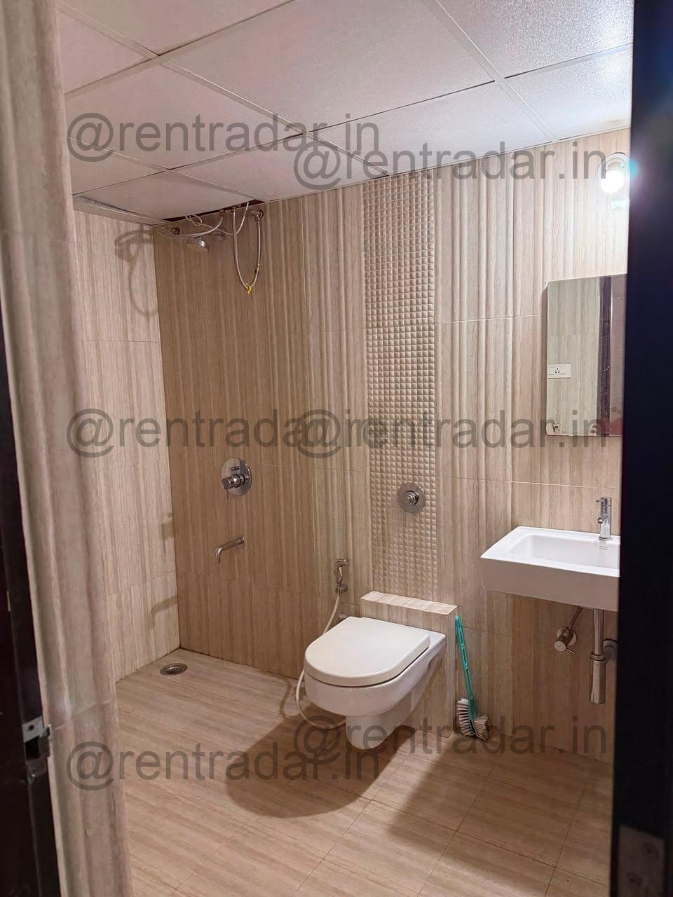 Room in 3 Bhk at Kharadi