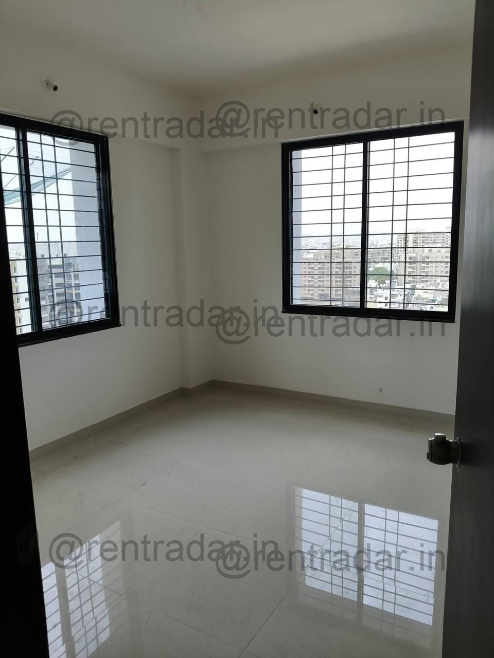 Room in 2bhk at Thergaon (royal Court Society)