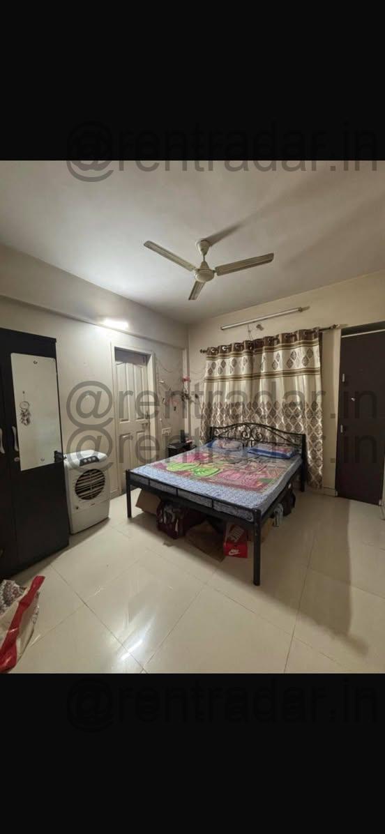 Room in 2bhk at Left Bhusari Colony