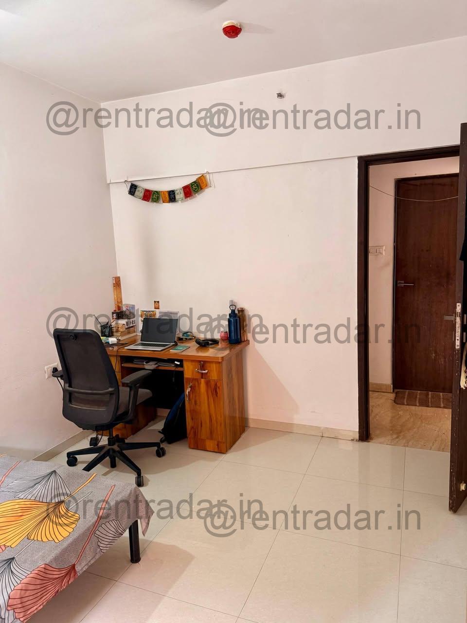 Room in 3bhk at Bavdhan (puraniks Abitante)