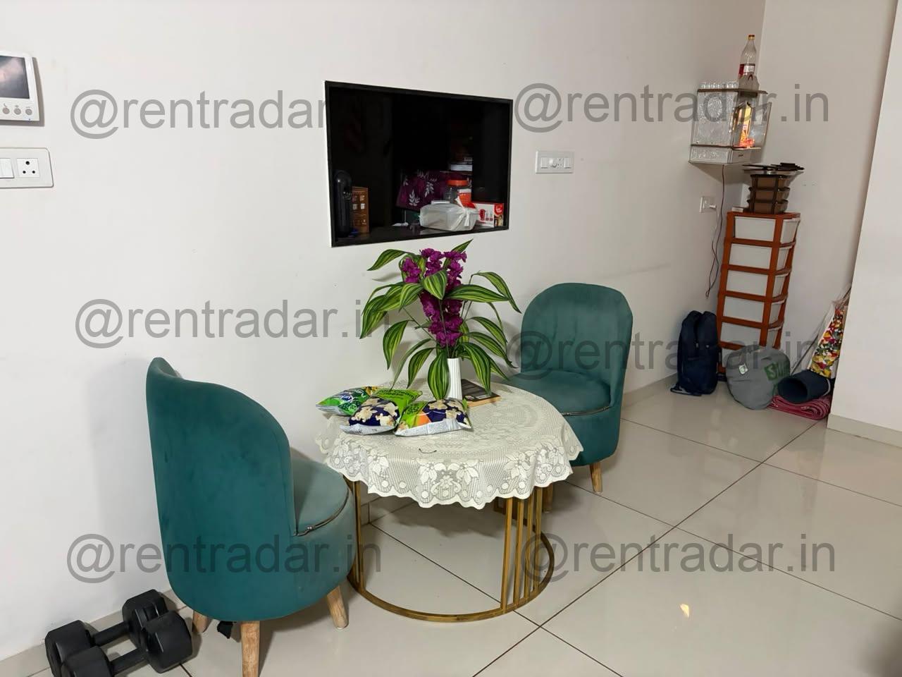 Room in 2bhk at Kharadi (vj Yashwin Orrizonte)