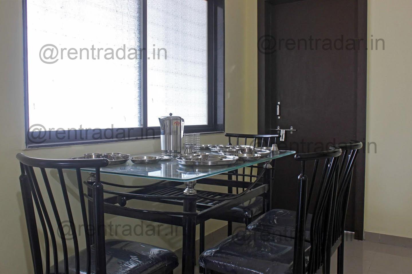 Room Available at Hadapsar