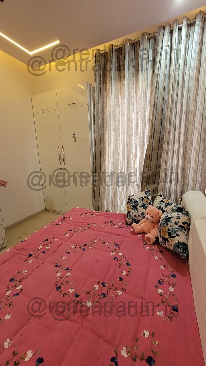 Room in 2.5bhk at Wagholi