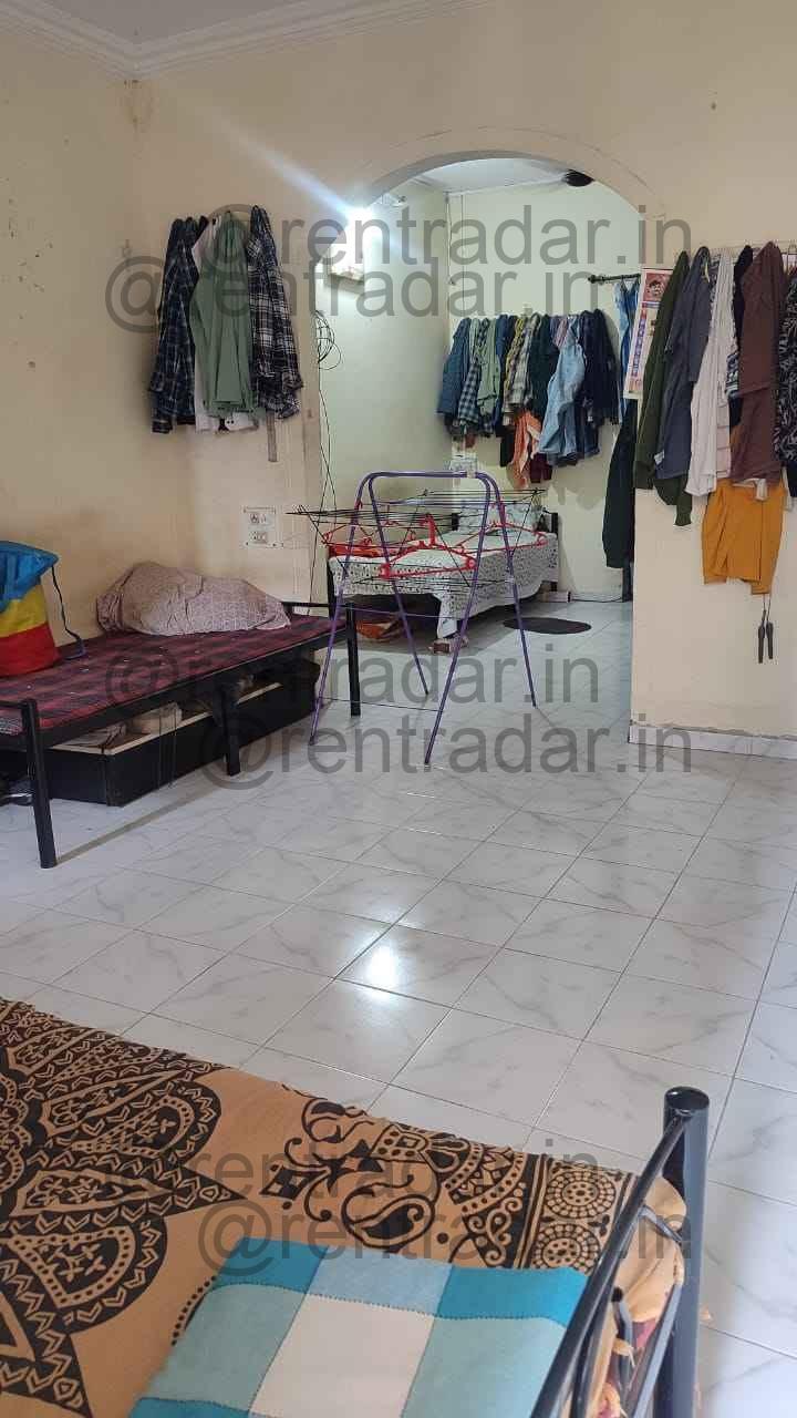 Room in 1 Bhk at Pune, MH