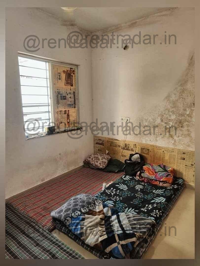 Room in 1bhk at Shani Nagar