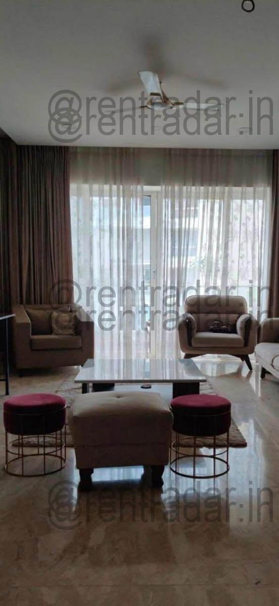 Room in 3 Bhk at Amanora Park Town (marvel Azure)