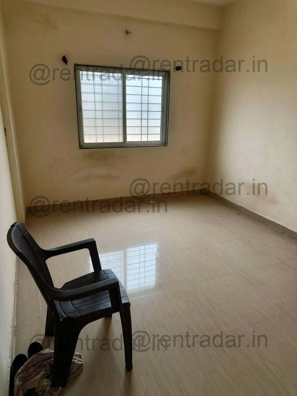 Room in 1bhk at Manjri Budruk