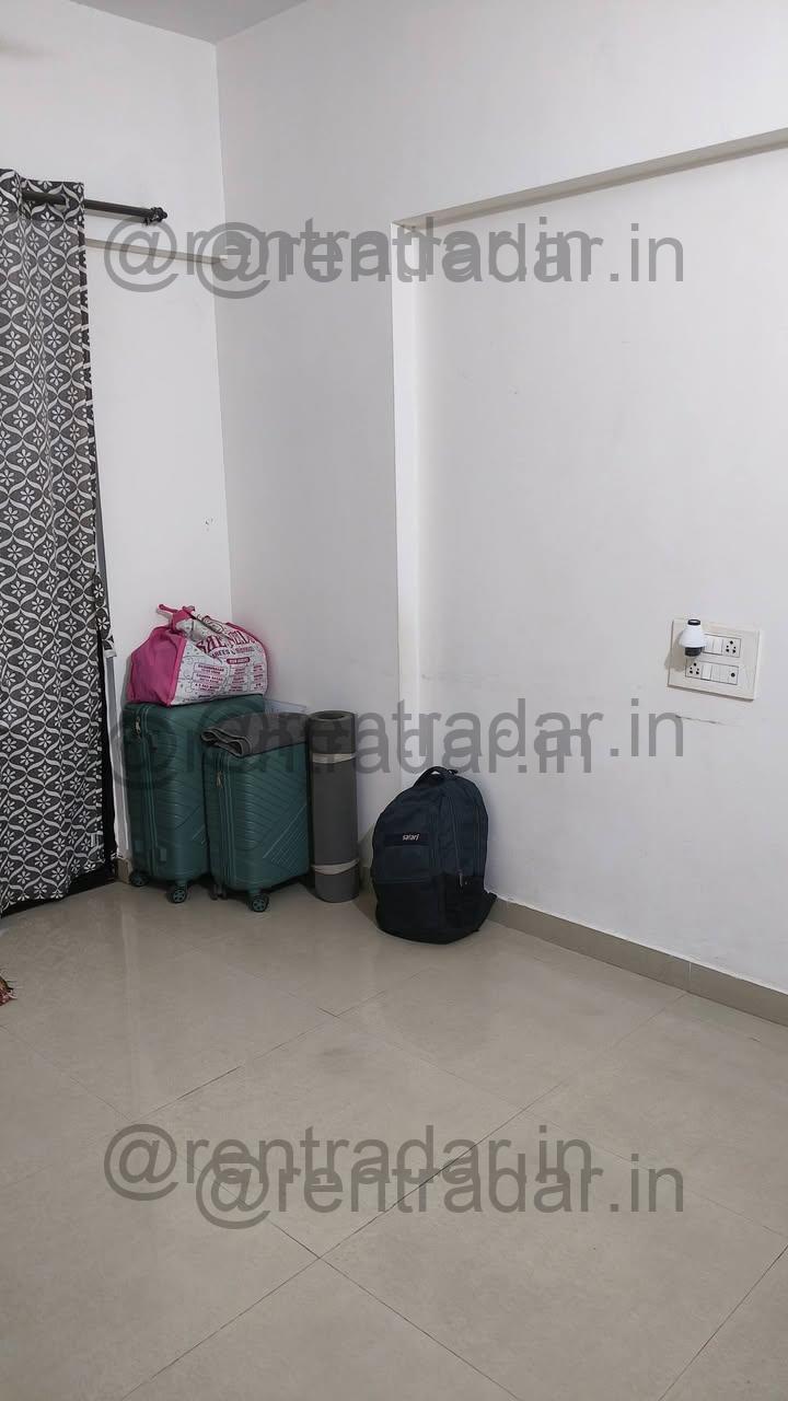 Private Room in 3 Bhk at Keshavnagar (vastushree Adrina)