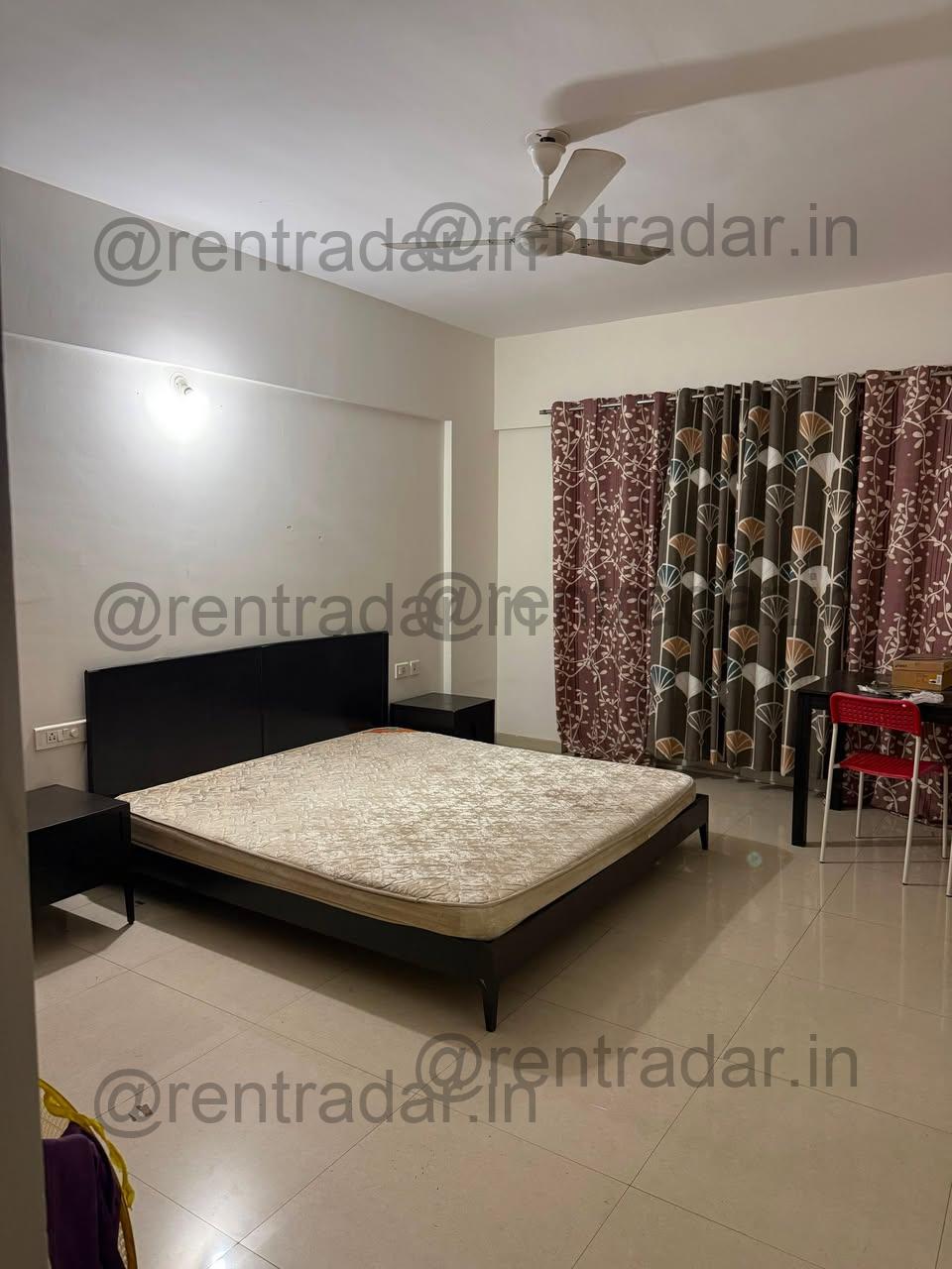 Room in 3 Bhk at Kharadi