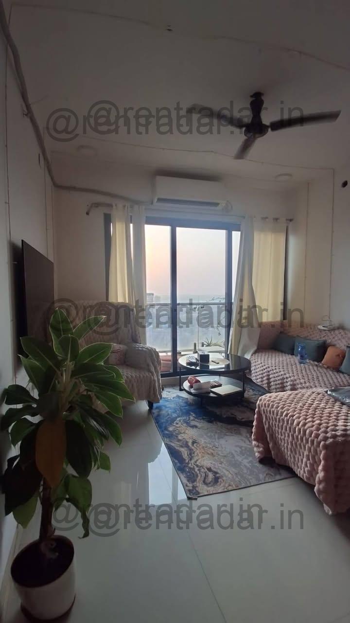 Room in 3bhk at Sunteck City Avenue 1 Ram Mandir -goregaon West