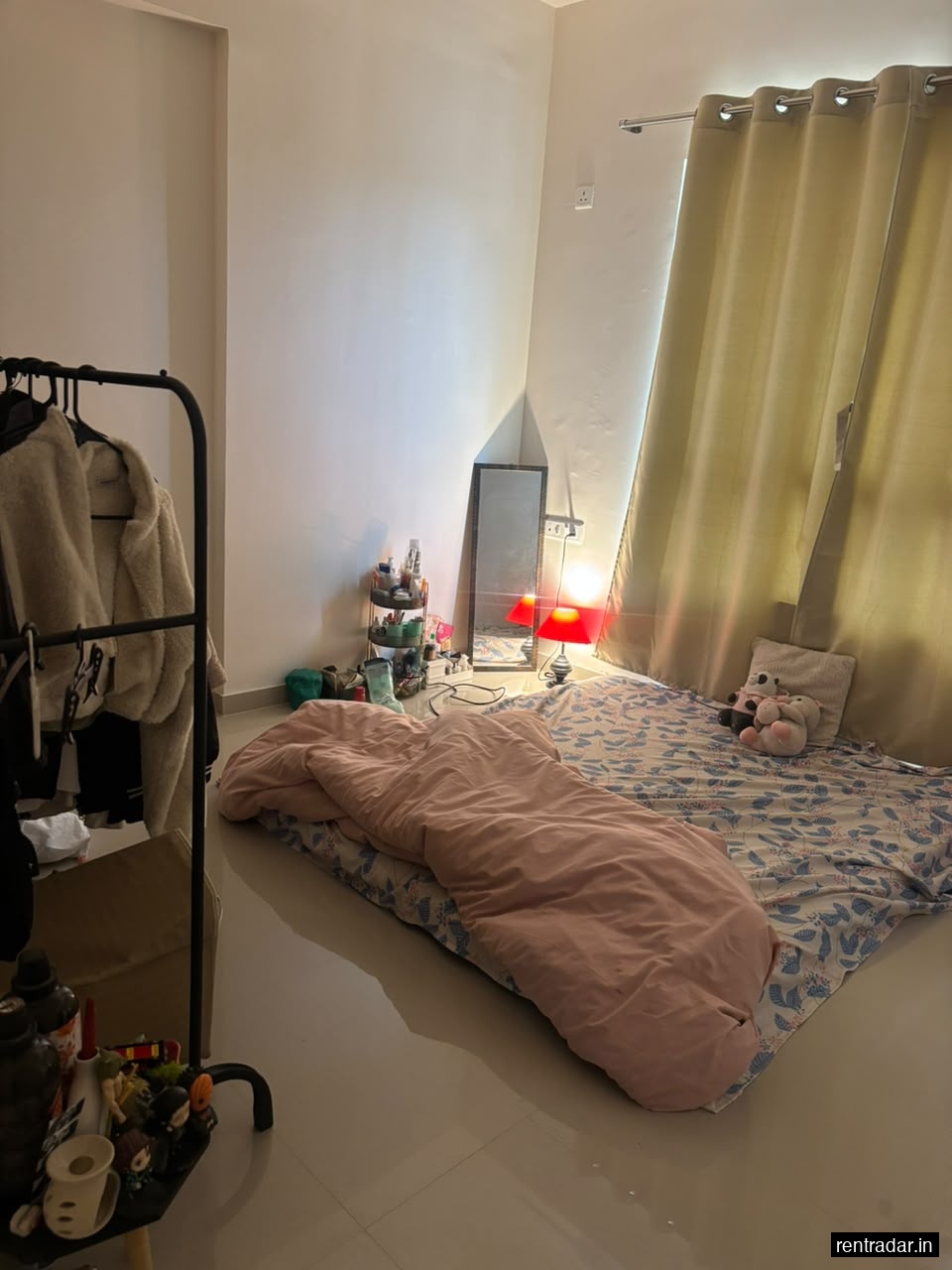 Room in 2 BHK for Rent in Puranik Abitante Fiore Phase 2, Bavdhan