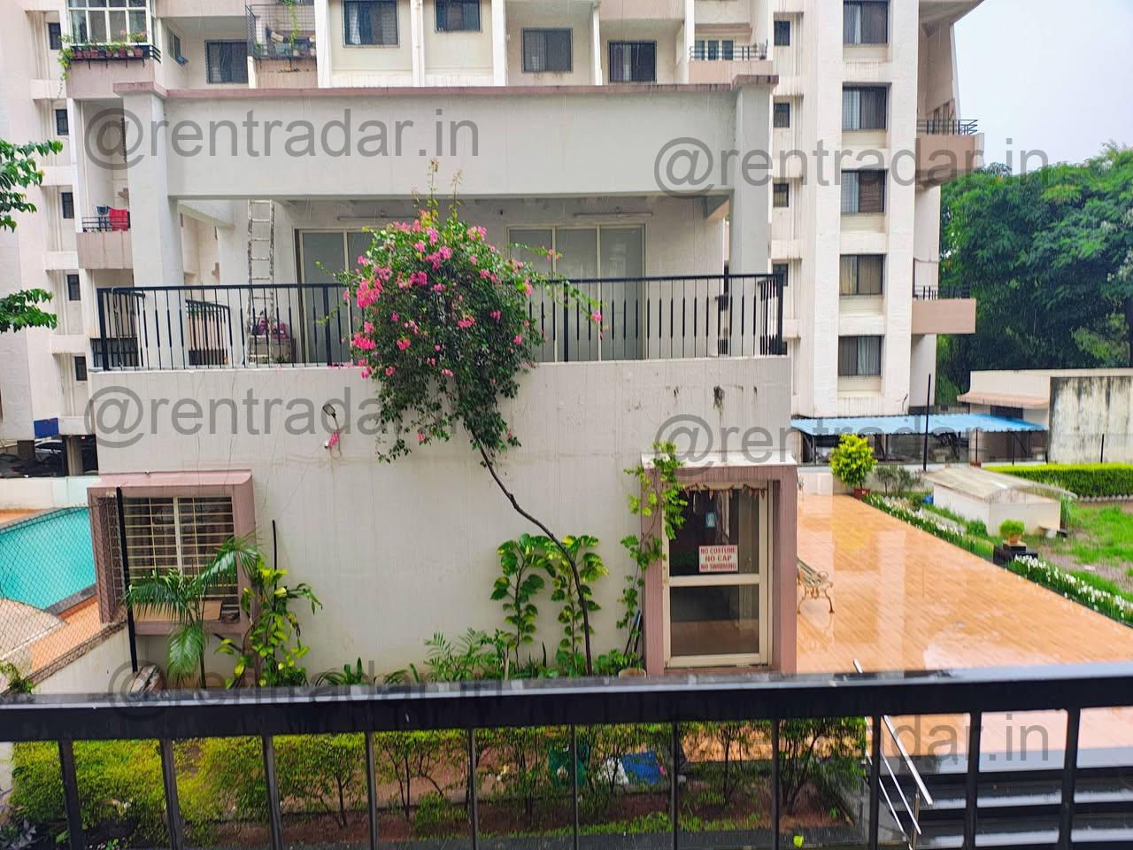 Room in 3 Bhk at Vishal Nagar