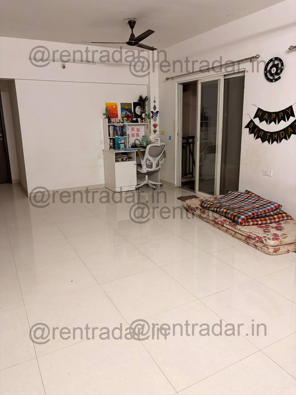 Room in 3bhk at Bavdhan (puraniks Abitante)