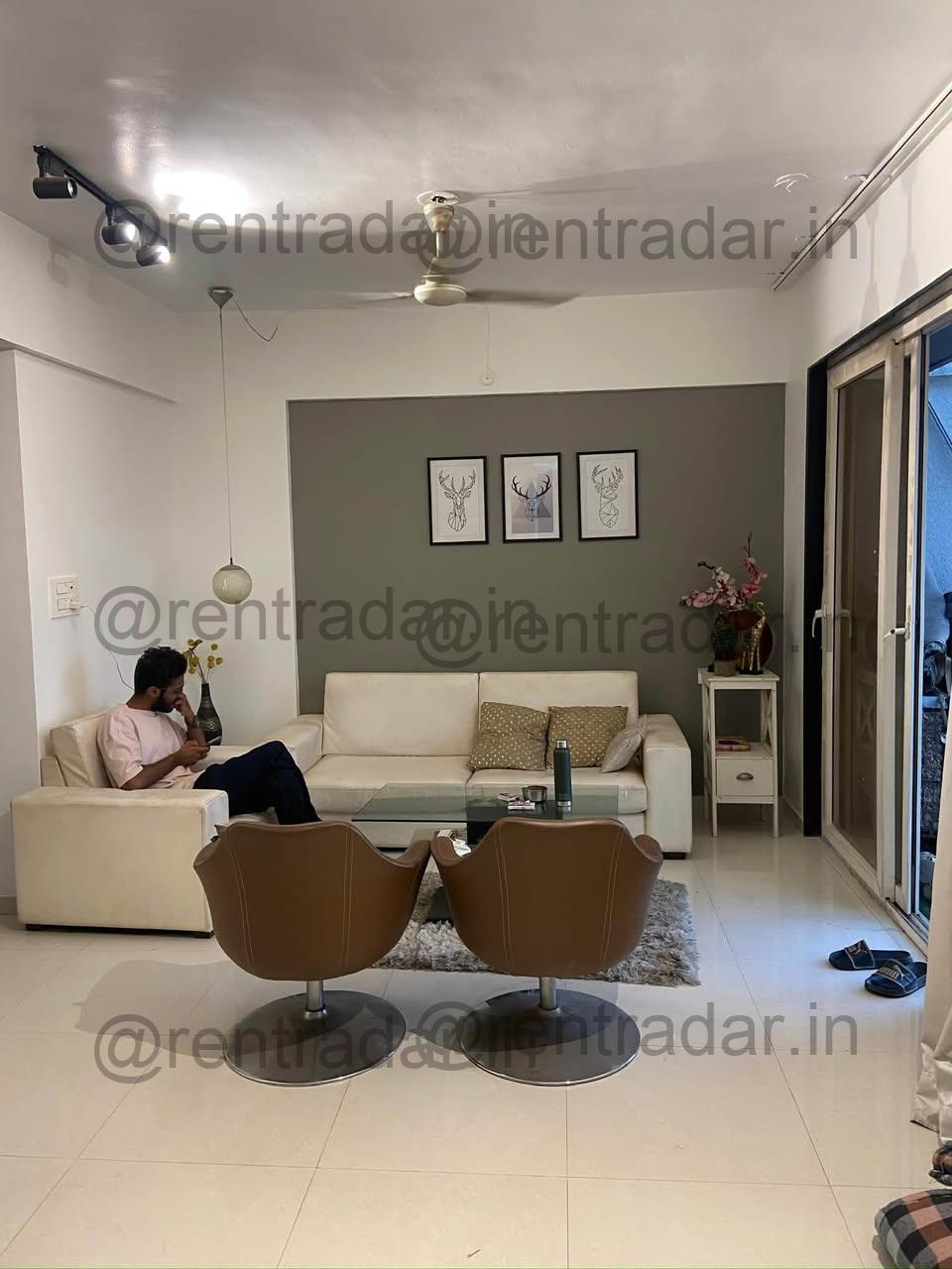 Room Available at Wakad