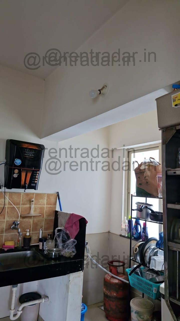 Room in 2.5 Bhk at Hinjewadi (splendor Society)