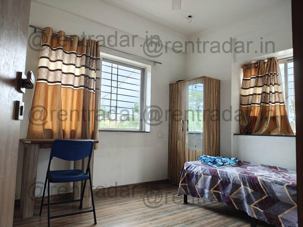 Room Available at Kharadi