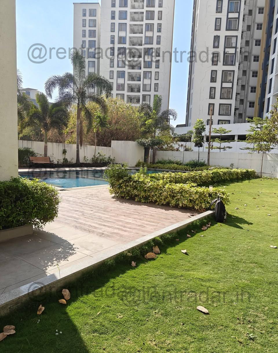 Room in 2bhk at Hinjewadi (green Life Society)