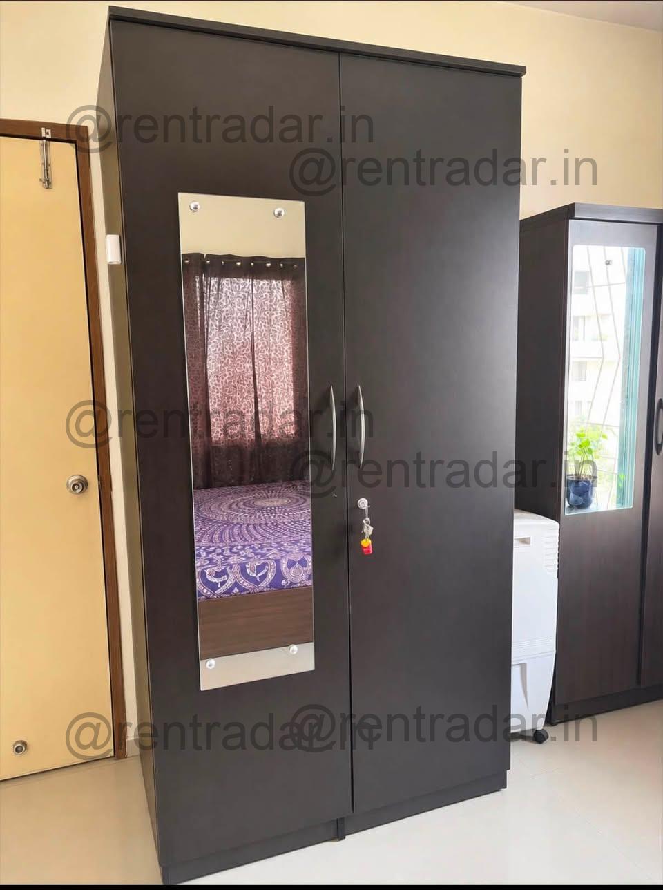 Room Available at Wakad