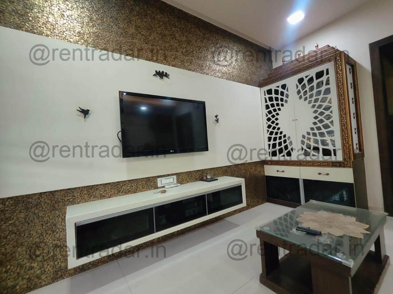 Room in 3bhk at Dhanori Road, Lohegaon (pride Aashiyana)