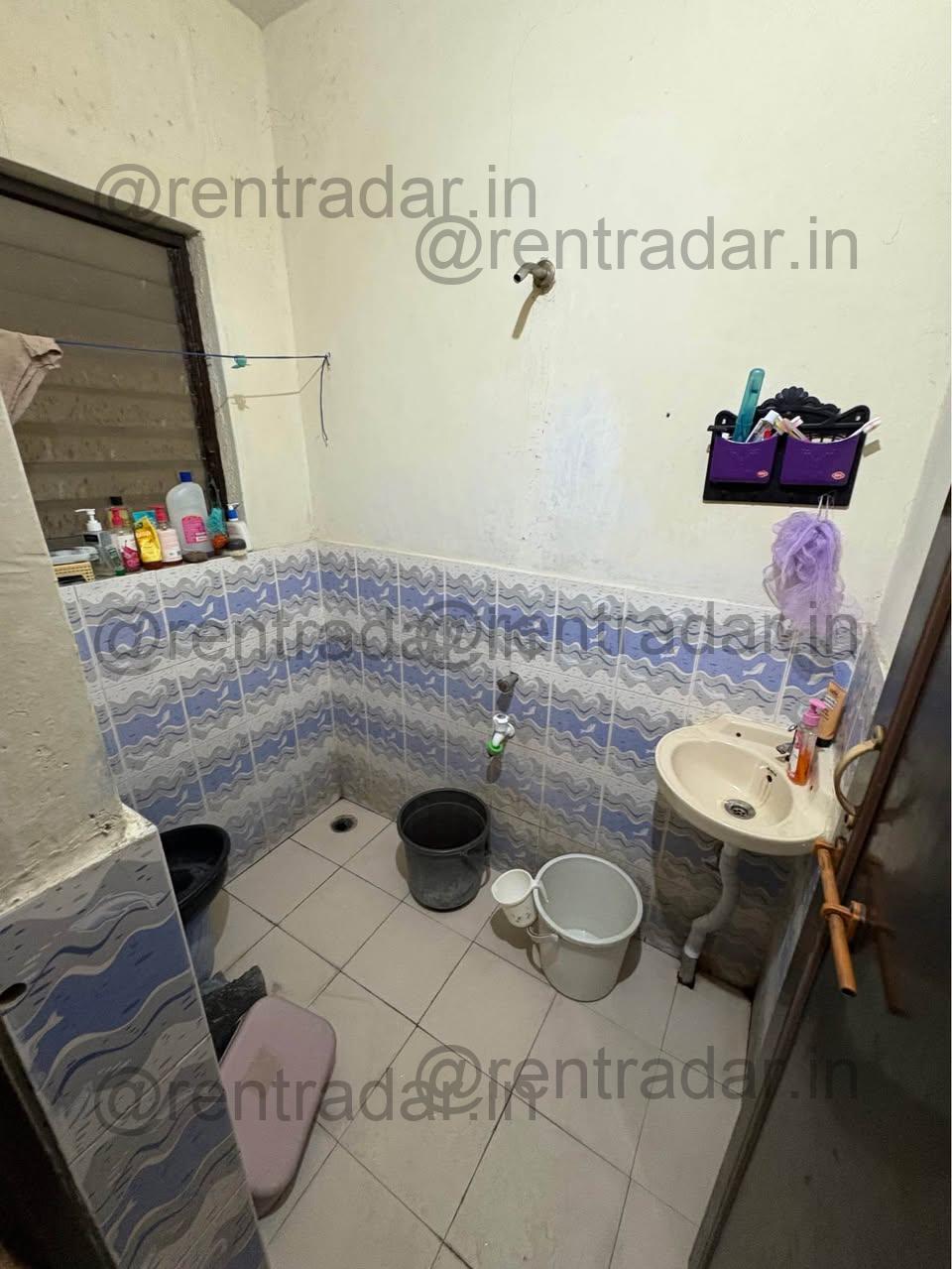 Flatmate Required in 1rk at Thergaon Pimpri Chinchwad (daimond Apartment)