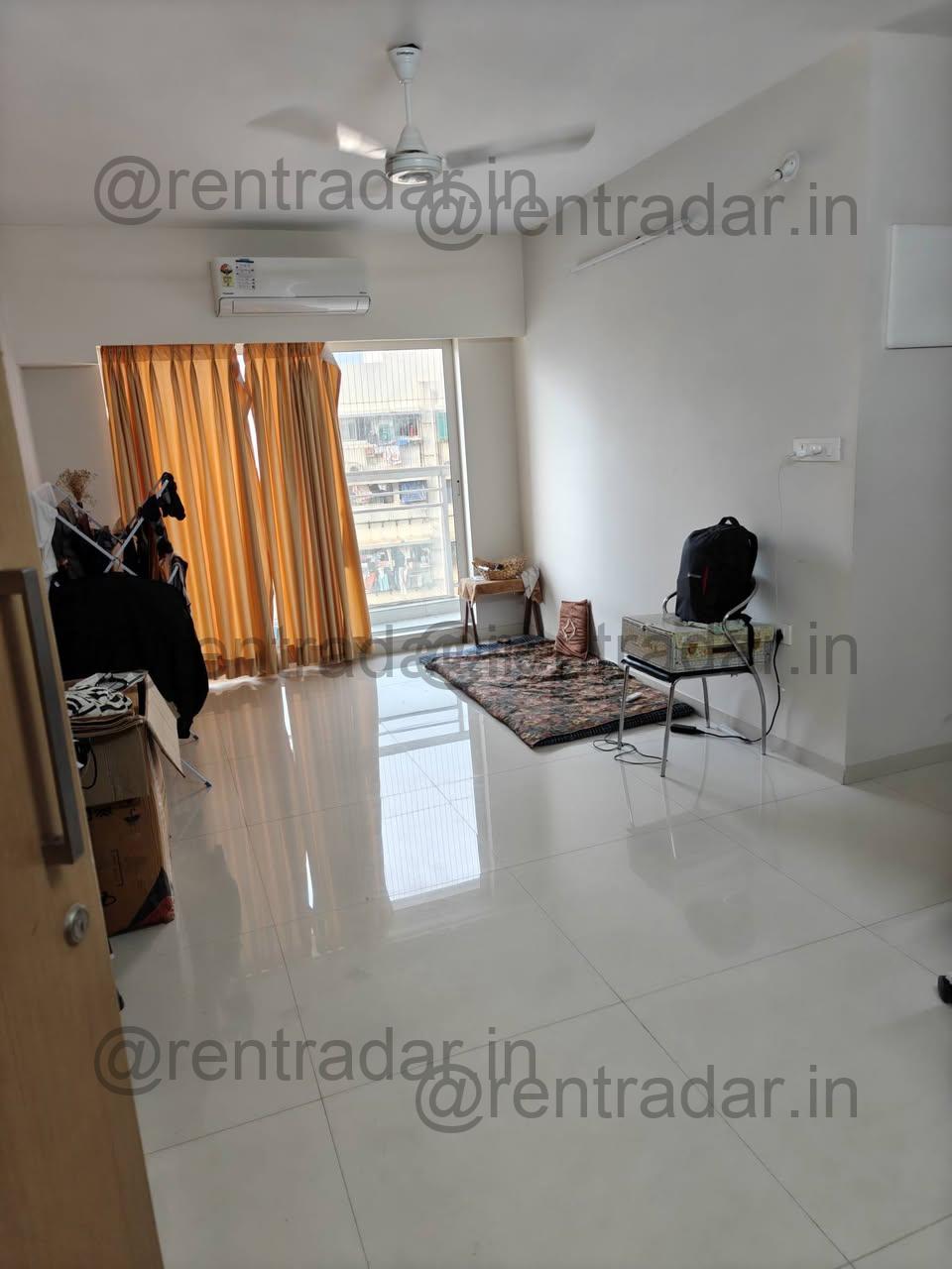 Room in 2bhk at Prabhadevi