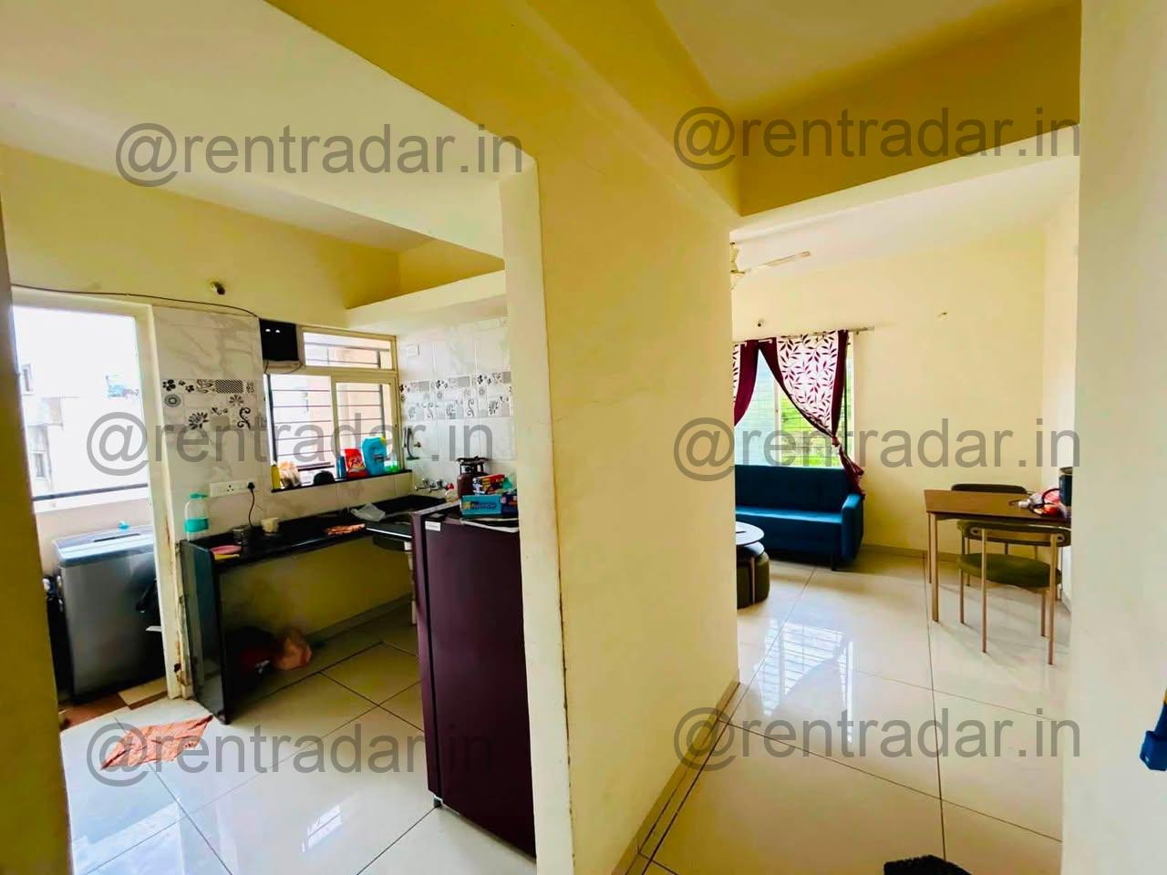Room Available at Sus Pashan Road (shree Sai Apartment)