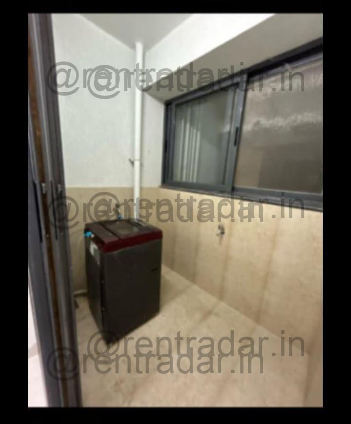 Room in 2bhk at Balewadi High Street