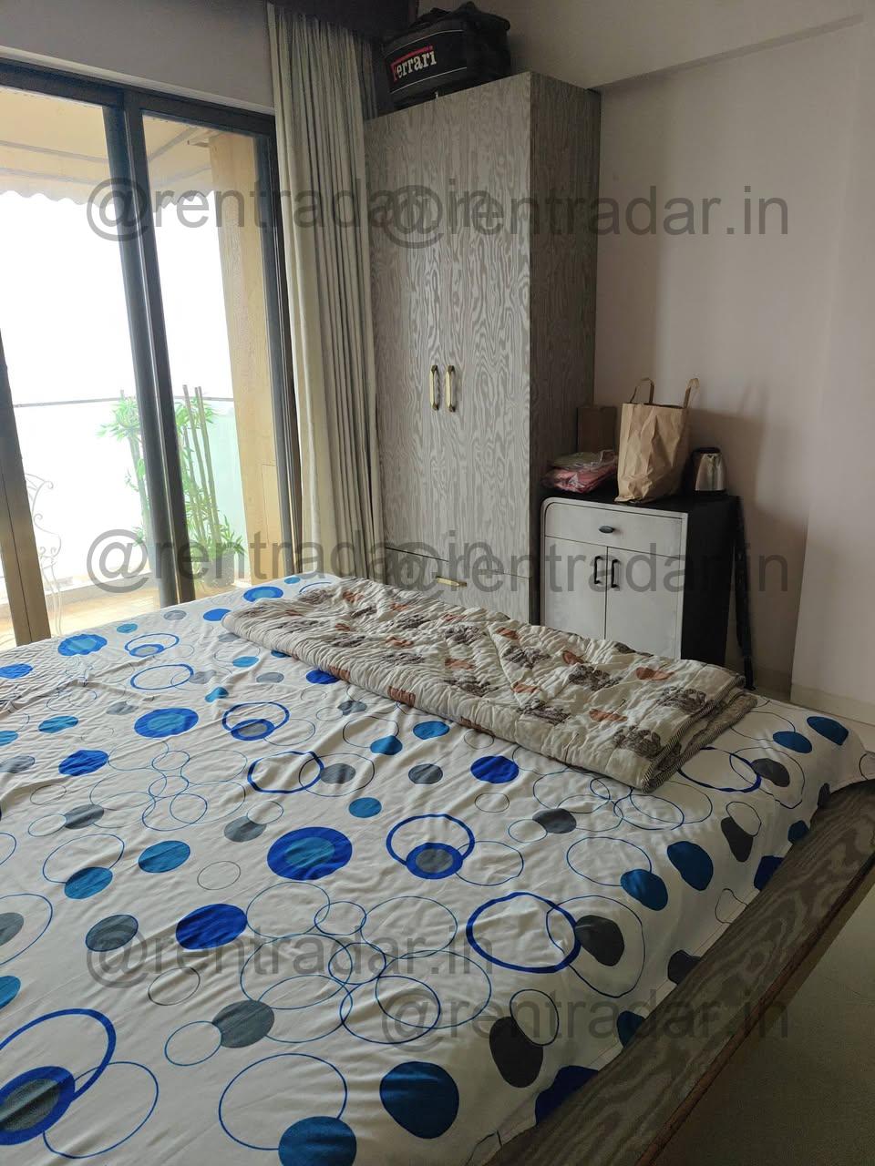 Room Available at SP Residency (sp Residency)