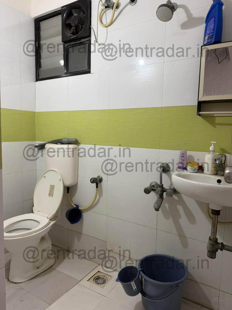Room in 2bhk at Dhanori