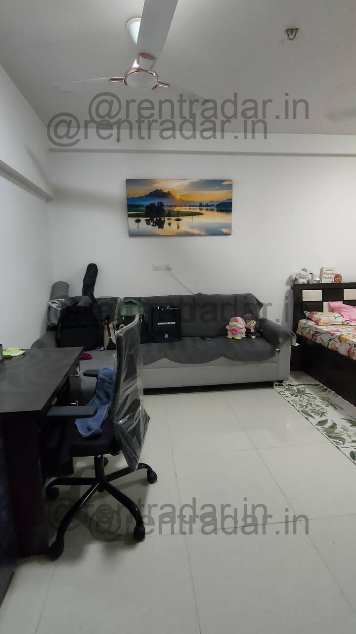 Room in 3 Bhk at Kharadi (gera World of Joy)