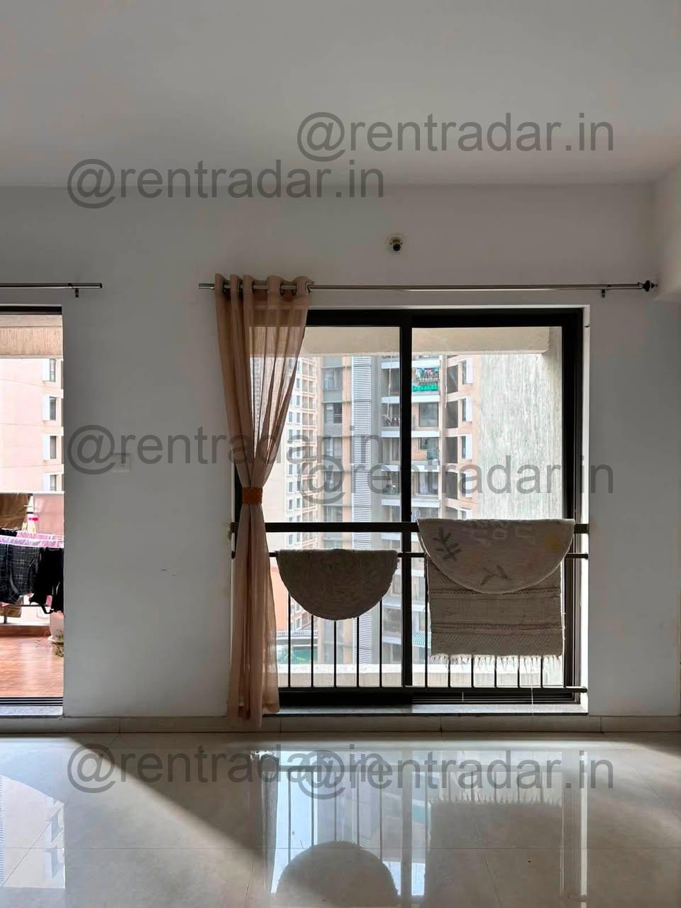 Room in 2bhk at Manhattan, Pride World City