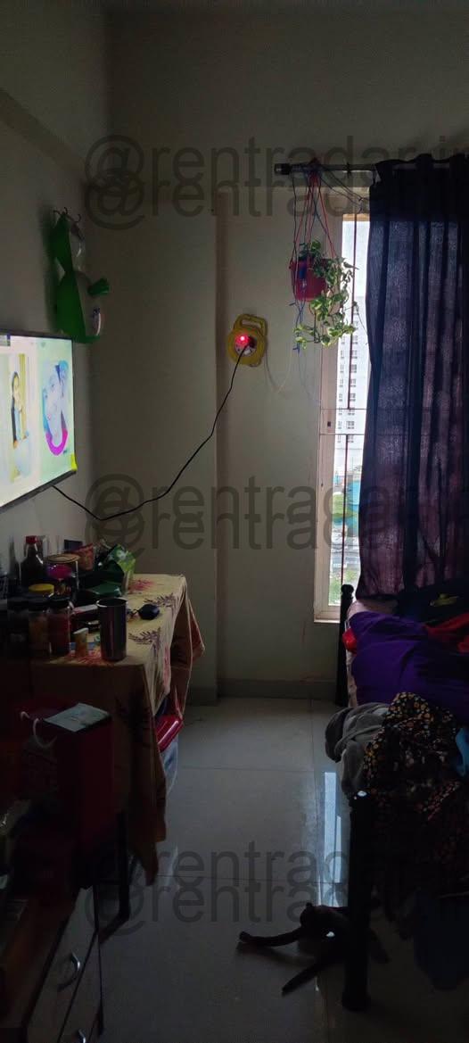 Room in 3 Bhk at Dhanori