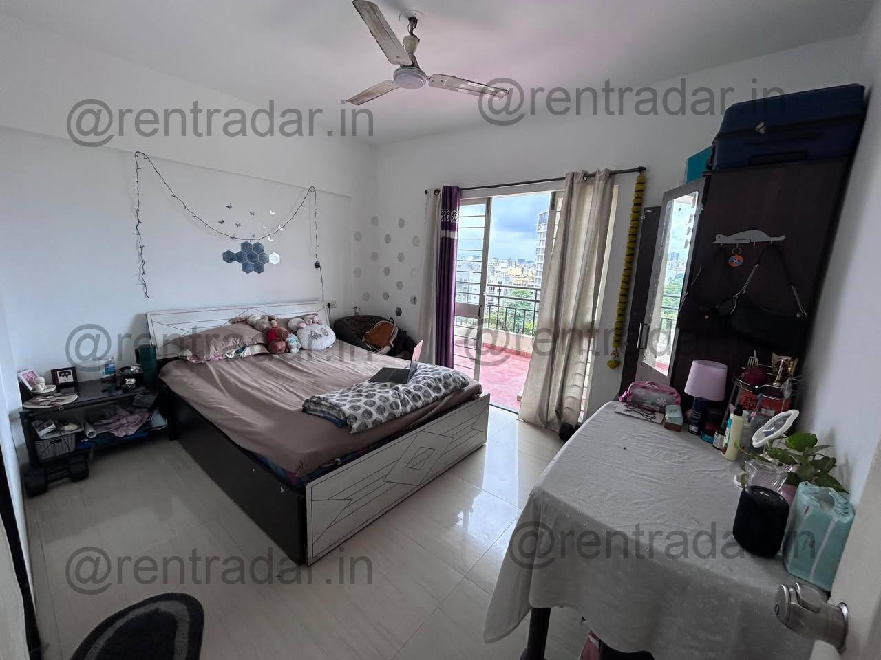 Room Available at Pimple Saudagar