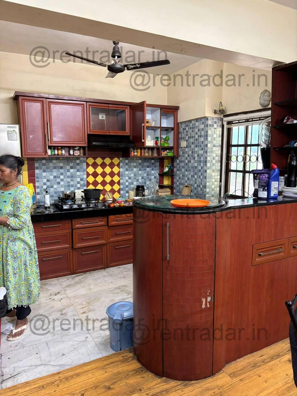 Private Room in 4bhk at Koregaon Park